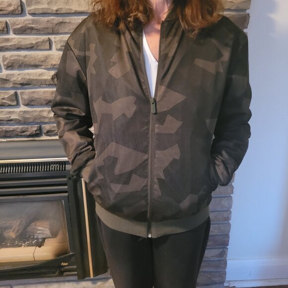 CSG Mens Camo Jacket Size - Picture 1 of 5